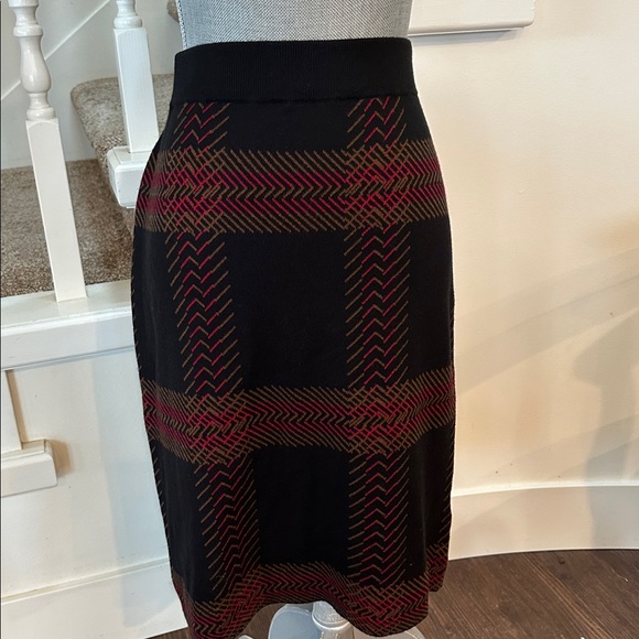 Nwt. Question knit pull on skirt - Picture 8 of 8